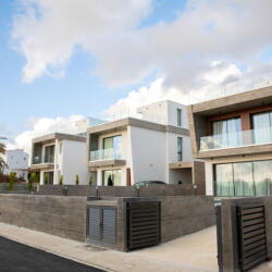 Kaya Residences